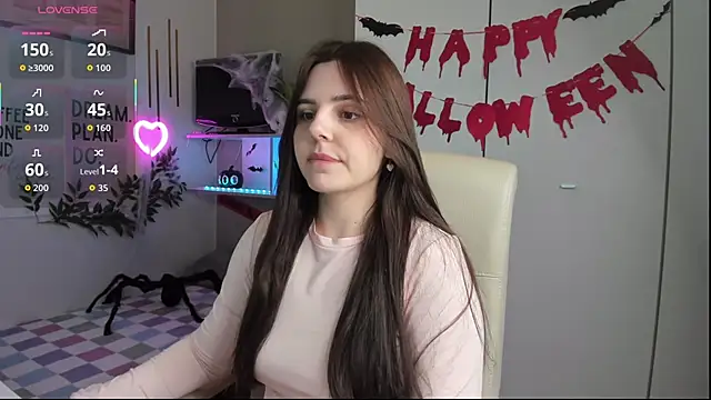 Snapshot of LiaWoow chatting on October 31, 2025, 7:38 am LiaWoow online show from October 31, 2025, 7:38 am