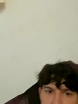 mavis21xxx online show from October 28, 2025, 2:27 pm