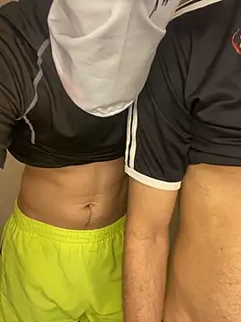 HitShelf online show from April 28, 2026, 9:19 pm