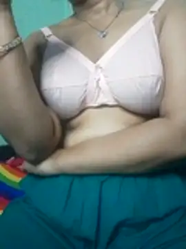 Snapshot of Maria_Mahi chatting on November 13, 2025, 4:55 pm Maria Mahi online show from November 13, 2025, 4:55 pm