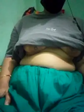 Snapshot of Maria_Mahi chatting on November 5, 2025, 1:20 am Maria Mahi online show from November 5, 2025, 1:20 am