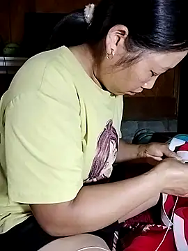 Lai005 online show from October 22, 2025, 4:12 am