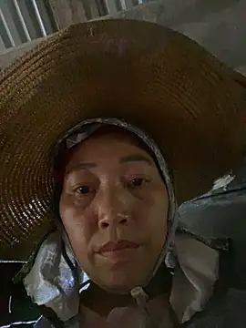 Lai005 online show from September 24, 2025, 9:49 am