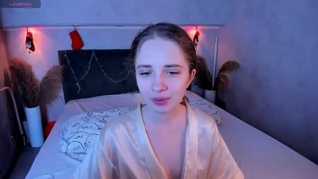 Snapshot of Camilla_Kelly chatting on February 11, 2026, 1:16 am Camilla Kelly online show from February 11, 2026, 1:16 am