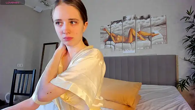 Camilla Kelly online show from March 14, 2026, 1:11 am