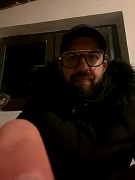 andrey1887 online show from November 21, 2025, 7:46 pm