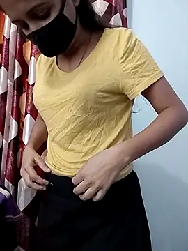 Snapshot of Ruhi_07 chatting on November 23, 2025, 2:54 am Ruhi 07 online show from November 23, 2025, 2:54 am