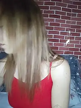 Snapshot of HotGinger66 chatting on June 5, 2026, 12:33 pm HotGinger66 online show from June 5, 2026, 12:33 pm