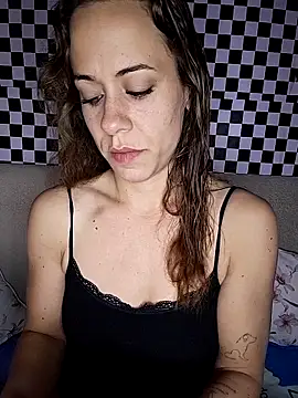 Snapshot of HotGinger66 chatting on April 29, 2026, 6:25 pm HotGinger66 online show from April 29, 2026, 6:25 pm