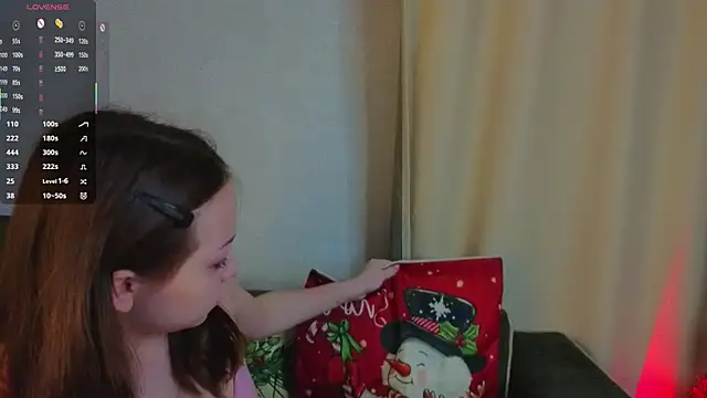 Snapshot of BlushinBloom chatting on December 21, 2025, 6:04 am BlushinBloom online show from December 21, 2025, 6:04 am