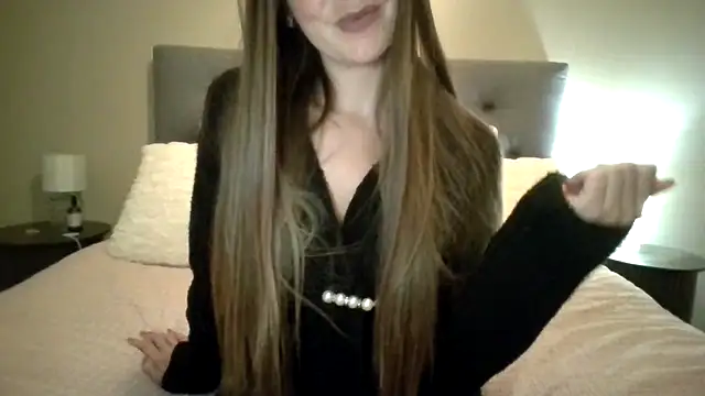 Snapshot of TaylorWest62 chatting on October 31, 2025, 3:30 pm TaylorWest62 online show from October 31, 2025, 3:30 pm