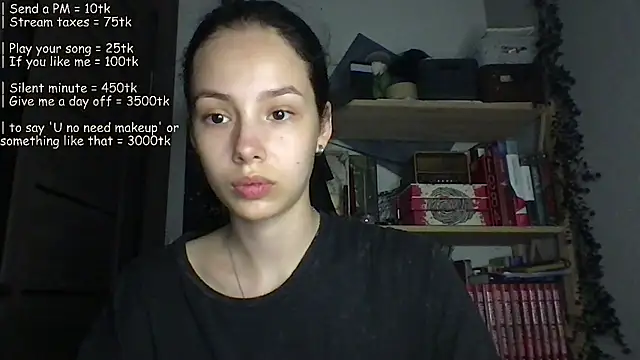 Yuna5343 online show from July 18, 2026, 8:17 pm