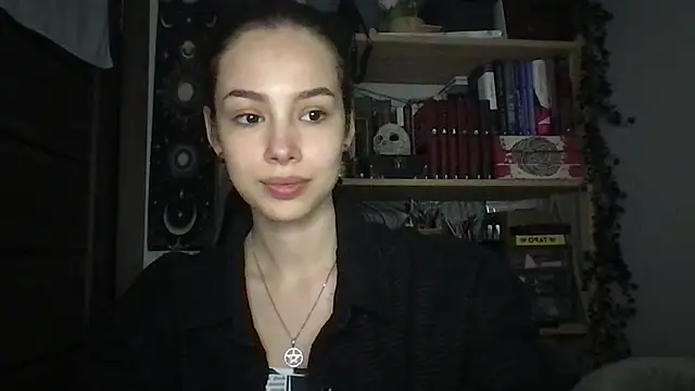 Yuna5343 online show from March 25, 2026, 9:14 pm