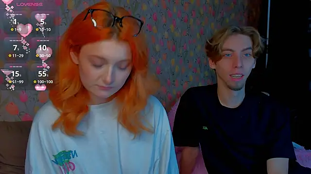 Squirrel Bunny online show from October 7, 2025, 4:08 pm