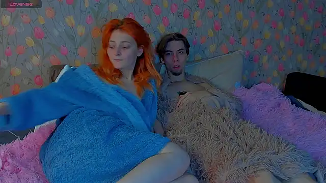 Squirrel Bunny online show from October 12, 2025, 4:41 pm