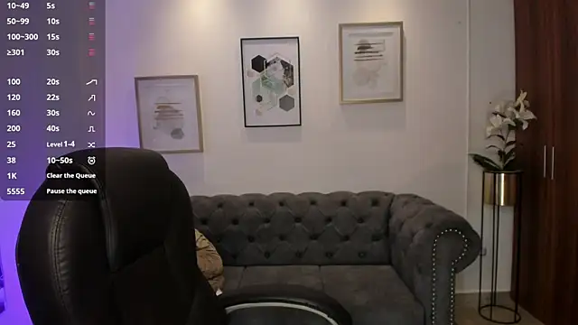 Snapshot of Madelin_carter chatting on November 9, 2025, 4:22 pm Madelin carter online show from November 9, 2025, 4:22 pm