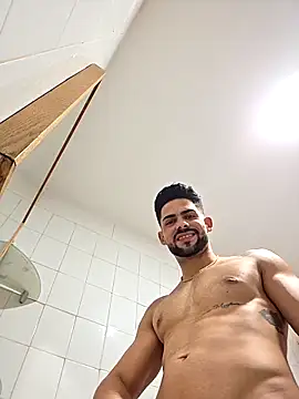 Snapshot of SoyTuMiembro chatting on January 14, 2026, 8:23 pm SoyTuMiembro online show from January 14, 2026, 8:23 pm