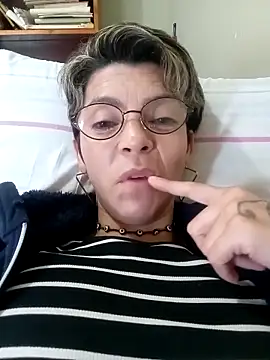 Snapshot of Lulypsicologasexual chatting on December 16, 2025, 11:47 am Lulypsicologasexual online show from December 16, 2025, 11:47 am