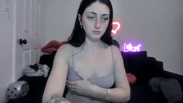 torithequeen online show from February 21, 2026, 2:41 pm