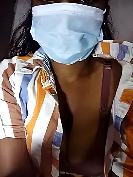 Snapshot of MickMicky chatting on October 23, 2025, 3:43 pm MickMicky online show from October 23, 2025, 3:43 pm