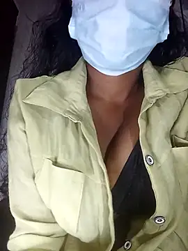 Snapshot of MickMicky chatting on October 25, 2025, 1:38 am MickMicky online show from October 25, 2025, 1:38 am