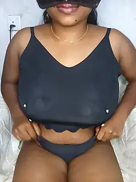 MickMicky online show from July 16, 2026, 5:32 pm