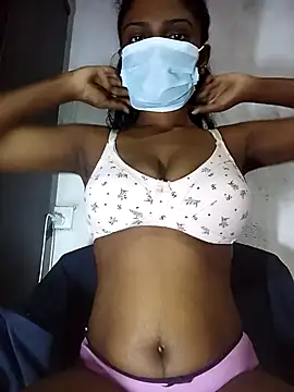 Snapshot of MickMicky chatting on October 23, 2025, 1:48 am MickMicky online show from October 23, 2025, 1:48 am