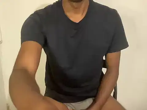 woodwork25 online show from November 24, 2025, 9:37 pm