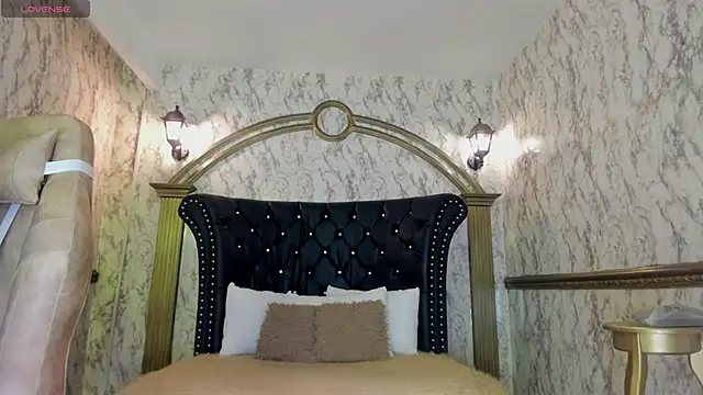 Snapshot of irenne_wilsonn chatting on September 12, 2025, 12:38 pm irenne wilsonn online show from September 12, 2025, 12:38 pm