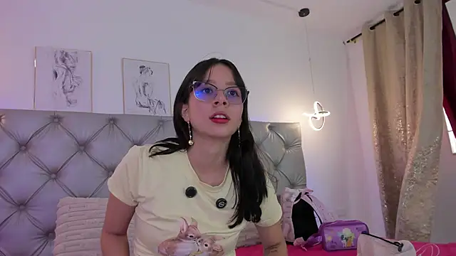 Snapshot of Naughty_Couple83 chatting on May 1, 2026, 7:08 pm Naughty Couple83 online show from May 1, 2026, 7:08 pm