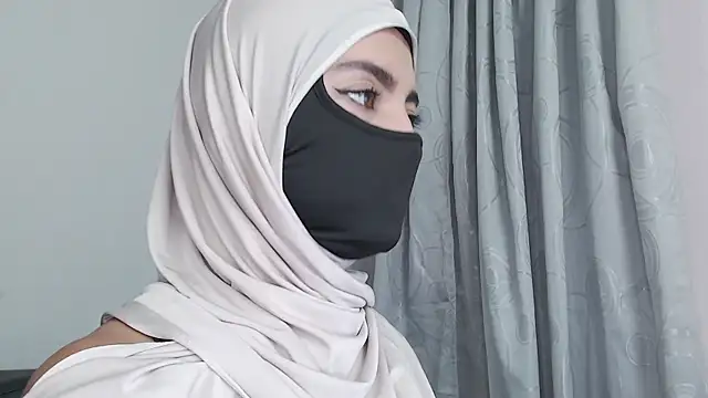 Snapshot of jade_nassar chatting on November 26, 2025, 7:47 pm jade nassar online show from November 26, 2025, 7:47 pm