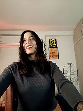 Snapshot of mishelkrave_ chatting on October 9, 2025, 1:17 am mishelkrave  online show from October 9, 2025, 1:17 am