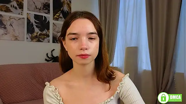 Snapshot of Evi_Brook chatting on November 22, 2025, 8:24 am Evi Brook online show from November 22, 2025, 8:24 am