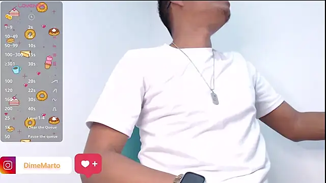 Snapshot of mike_black_22 chatting on November 19, 2025, 7:47 pm mike black 22 online show from November 19, 2025, 7:47 pm