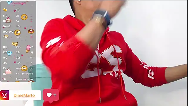 Snapshot of mike_black_22 chatting on November 6, 2025, 2:21 pm mike black 22 online show from November 6, 2025, 2:21 pm