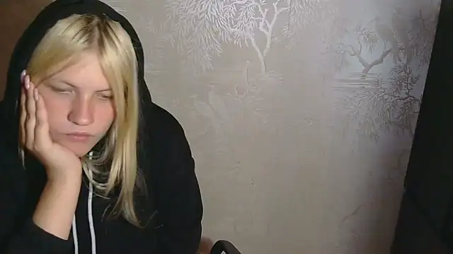 Victoria ooo online show from October 14, 2025, 10:09 pm