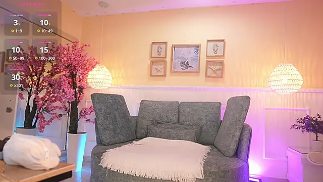 LoonaNyx online show from November 20, 2025, 11:33 am