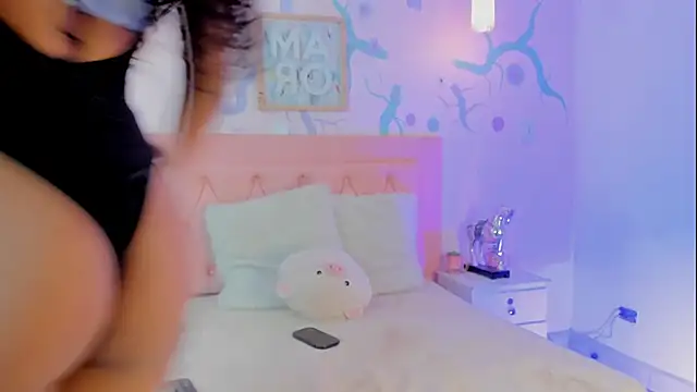 Snapshot of NoahPerez chatting on November 1, 2025, 1:23 am NoahPerez online show from November 1, 2025, 1:23 am