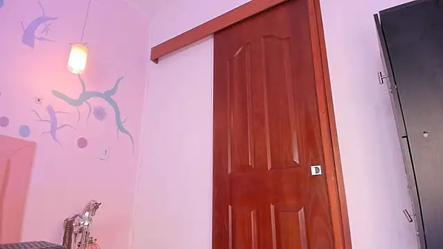 Snapshot of NoahPerez chatting on November 30, 2025, 7:58 pm NoahPerez online show from November 30, 2025, 7:58 pm