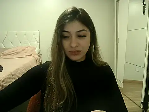 Snapshot of Becca_B chatting on May 2, 2026, 3:12 am Becca B online show from May 2, 2026, 3:12 am