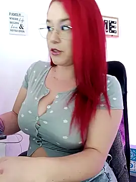 kim7  online show from January 13, 2026, 2:10 pm