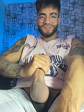 Snapshot of King_Draven3 chatting on March 10, 2026, 7:29 pm King Draven3 online show from March 10, 2026, 7:29 pm