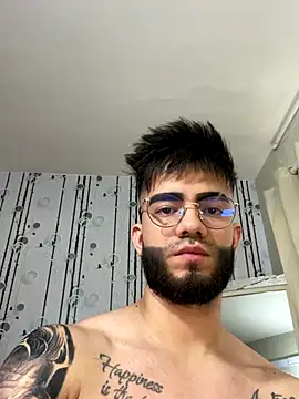 Snapshot of King_Draven3 chatting on December 18, 2025, 7:29 pm King Draven3 online show from December 18, 2025, 7:29 pm
