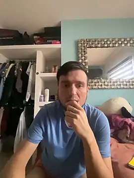 Alexitho25 online show from November 30, 2025, 10:21 pm