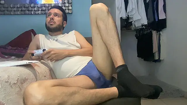 Alexitho25 online show from July 11, 2026, 10:04 am