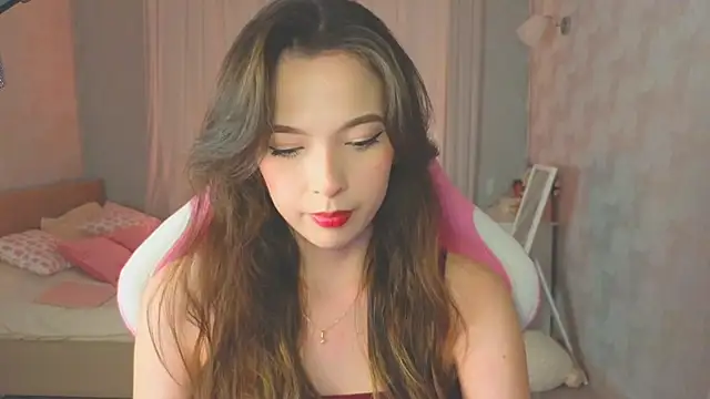 Snapshot of yuna_sunshy chatting on October 25, 2025, 1:16 am yuna sunshy online show from October 25, 2025, 1:16 am