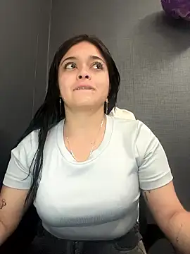 Snapshot of Emily_Rivers_ chatting on January 19, 2026, 1:15 pm Emily Rivers online show from January 19, 2026, 1:15 pm