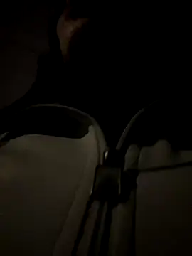 Snapshot of Emily_Rivers_ chatting on October 25, 2025, 2:44 am Emily Rivers online show from October 25, 2025, 2:44 am