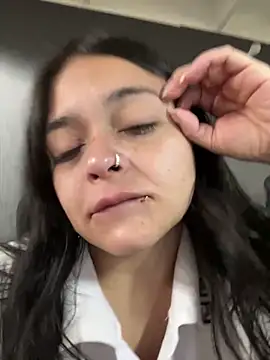 Snapshot of Emily_Rivers_ chatting on February 11, 2026, 1:22 pm Emily Rivers online show from February 11, 2026, 1:22 pm