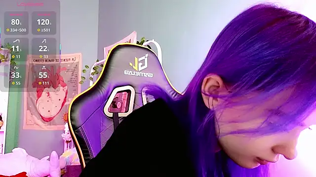 Snapshot of Kiara_Dream chatting on November 12, 2025, 8:56 pm Kiara Dream online show from November 12, 2025, 8:56 pm